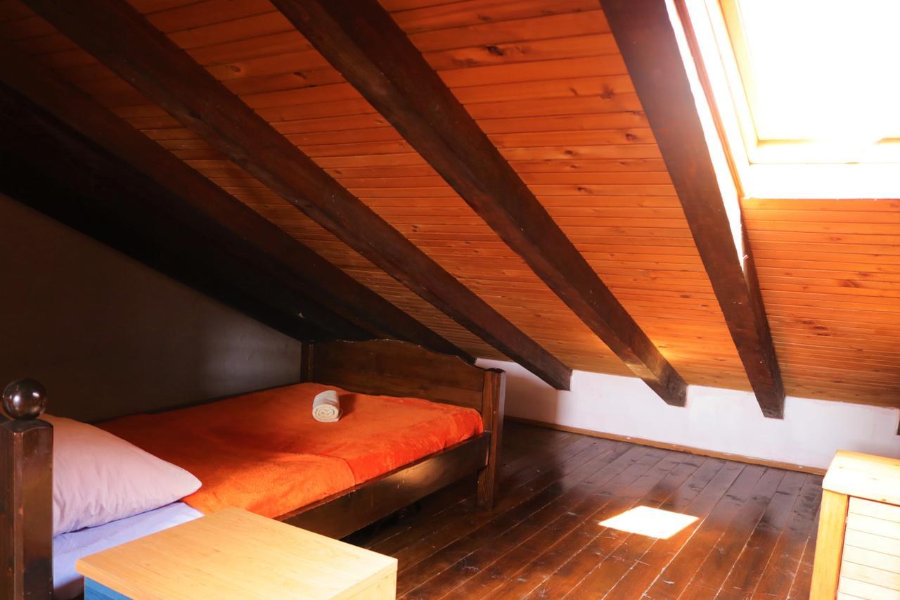Hostel Alma 2 Porec Exterior photo